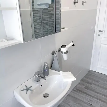 Lamare לה קאלטה